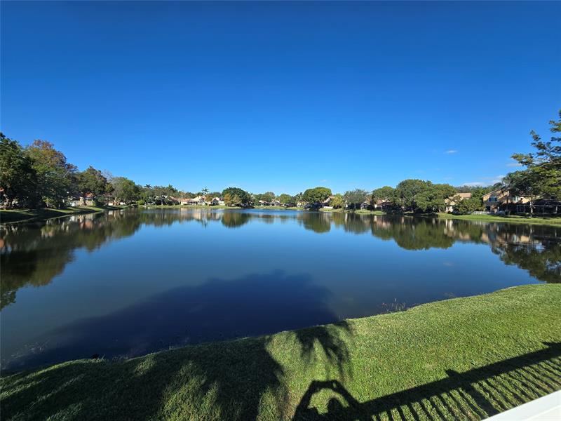 10061 NW 2nd St Plantation, FL 33324-7056